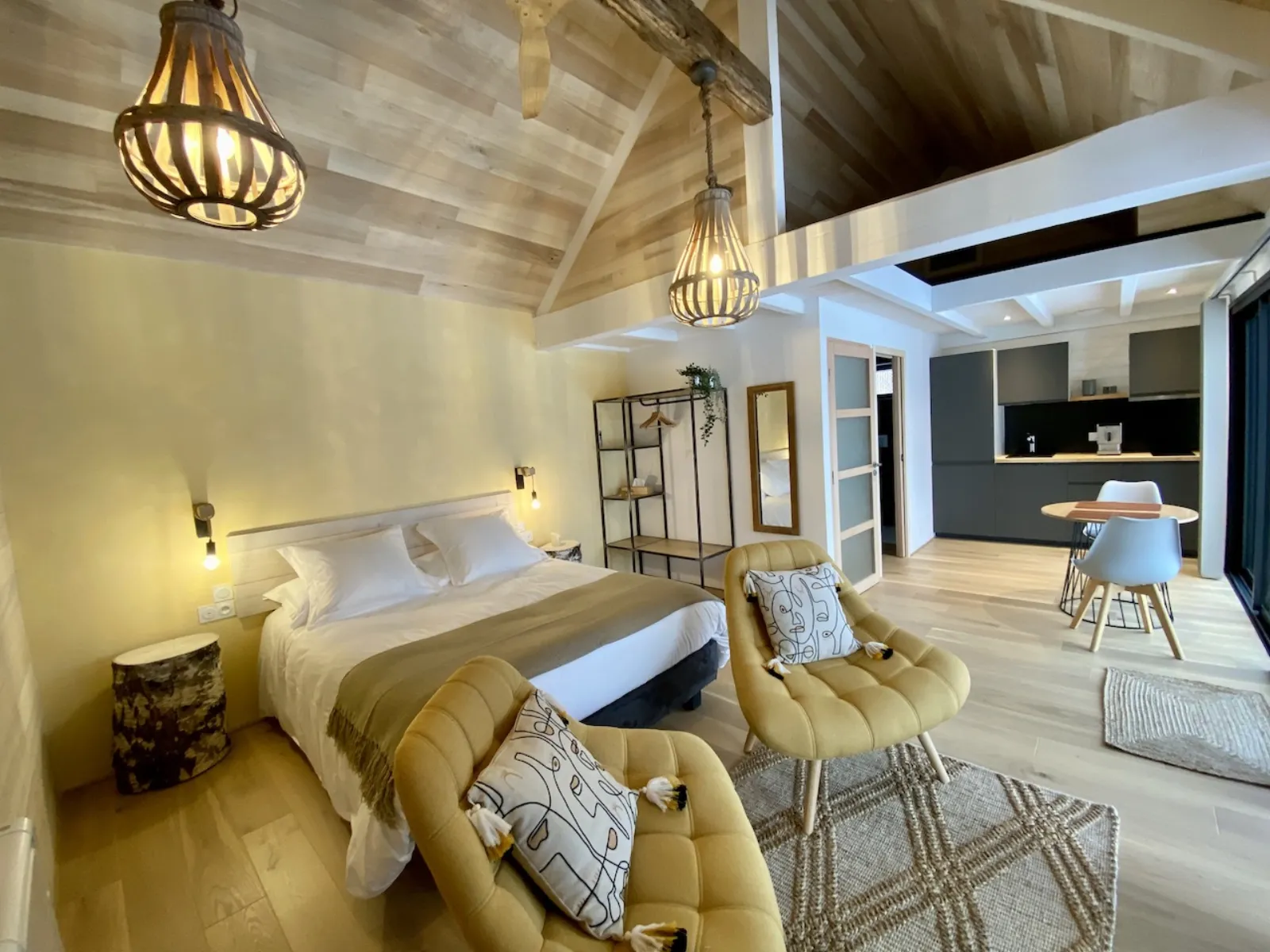 Lodge Échappée, gîte spa à Marchal - photo 3 sur 12