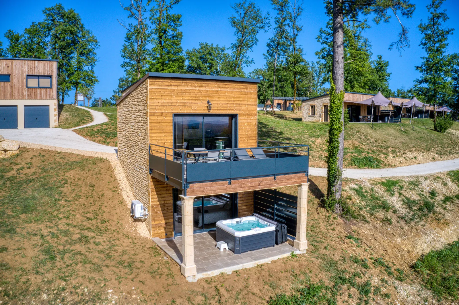 Lodge Eden & Spa, cabane à Sarlat-la-Canéda - photo 3 sur 10