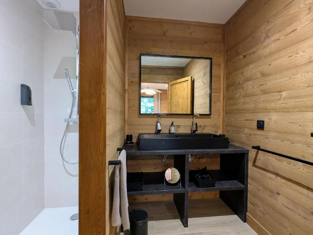 Lodge élégant spa et bien-être, gîte avec spa à Le Chambon-sur-Lignon - photo 3 sur 12