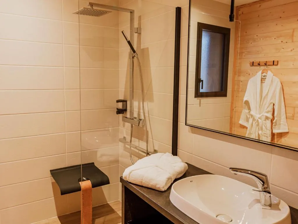 Lodge Évasion spa privatif, gîte avec spa à Le Chambon-sur-Lignon - photo 3 sur 12