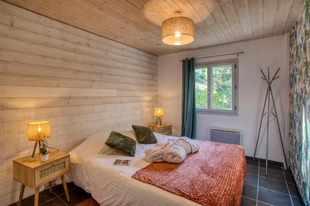 Lodge La Truffe, gîte avec spa à Saint-Cybranet - photo 2 sur 12