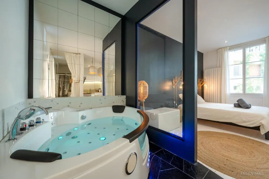 Loft Clim Jacuzzi Gare, gîte avec spa à Toulouse - photo 3 sur 12