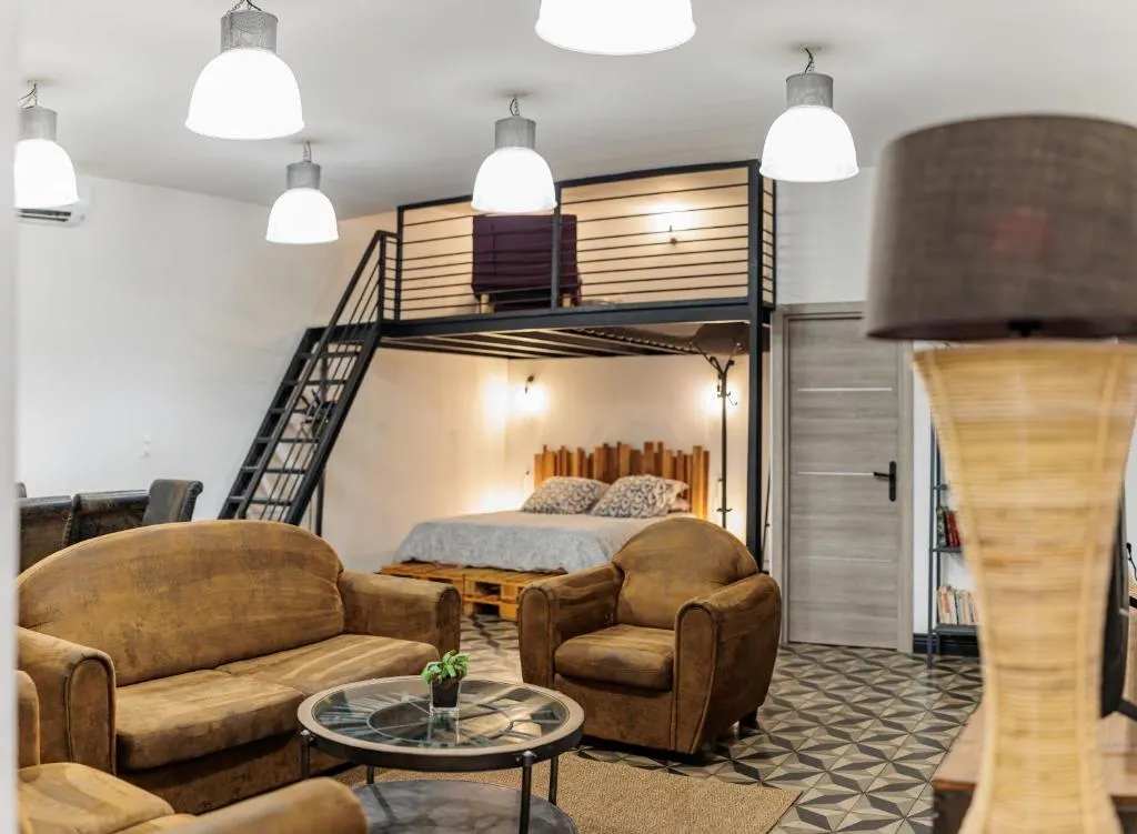 Loft SSL de Gignac, gîte avec spa à Gignac-la-Nerthe - photo 2 sur 12