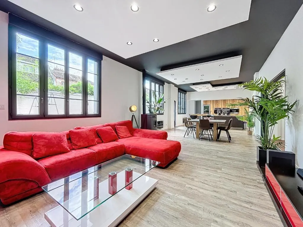 Loft terrasse de Montluçon - loft avec spa pour 8 près du centre historique (Montluçon, Allier)