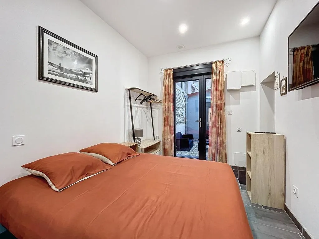 Loft terrasse de Montluçon, gîte avec spa à Montluçon - photo 2 sur 12