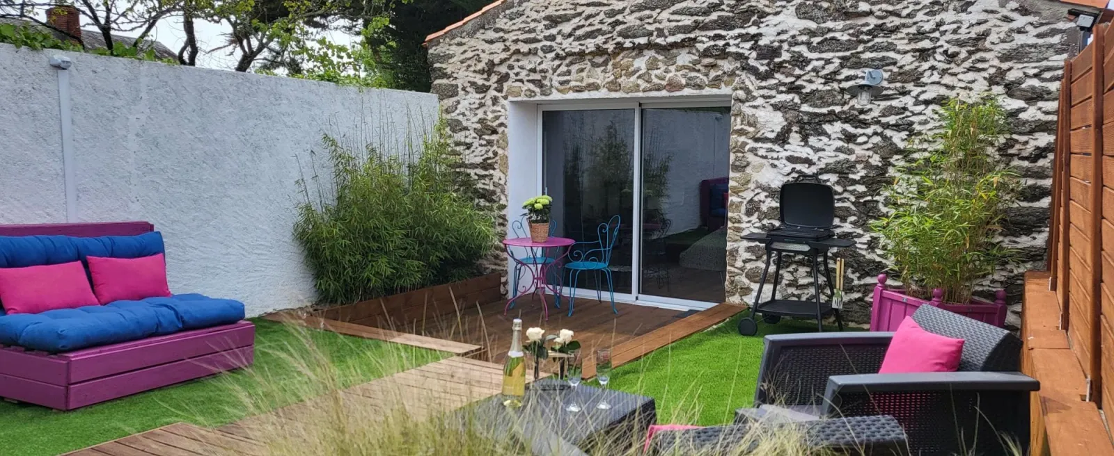 Love home & Balnéo, love room à Bois-de-Céné - photo 3 sur 12