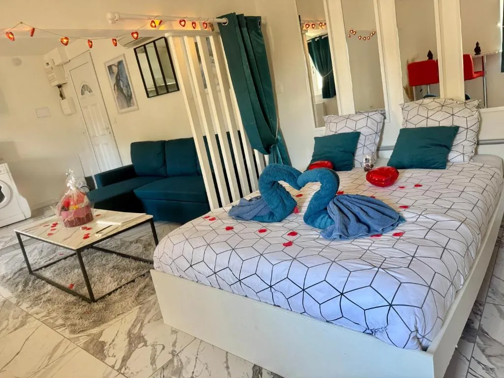 Love Room GC, love room à Béziers - photo 3 sur 12