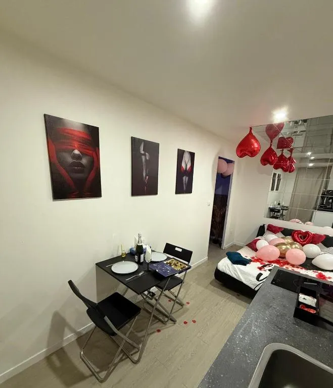 Love Room Joya, love room à Villeneuve-Saint-Georges - photo 3 sur 5