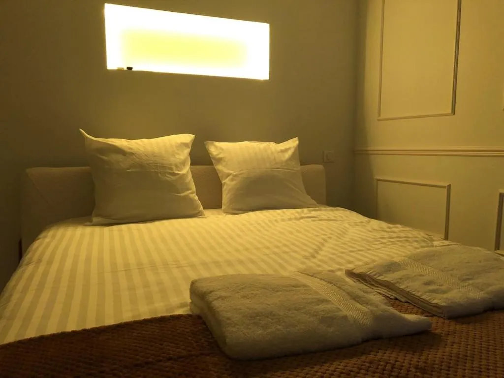 Luxury Suite de Cholet, gîte avec spa à Cholet - photo 3 sur 12