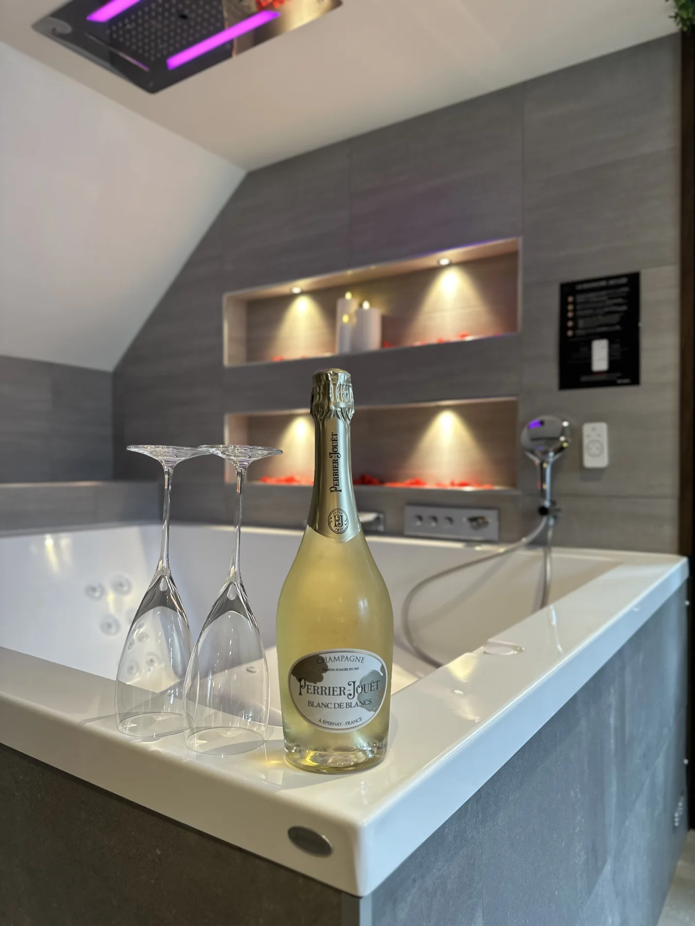 Maison Balinaise du Vexin, gîte avec spa à Haravilliers - photo 3 sur 8