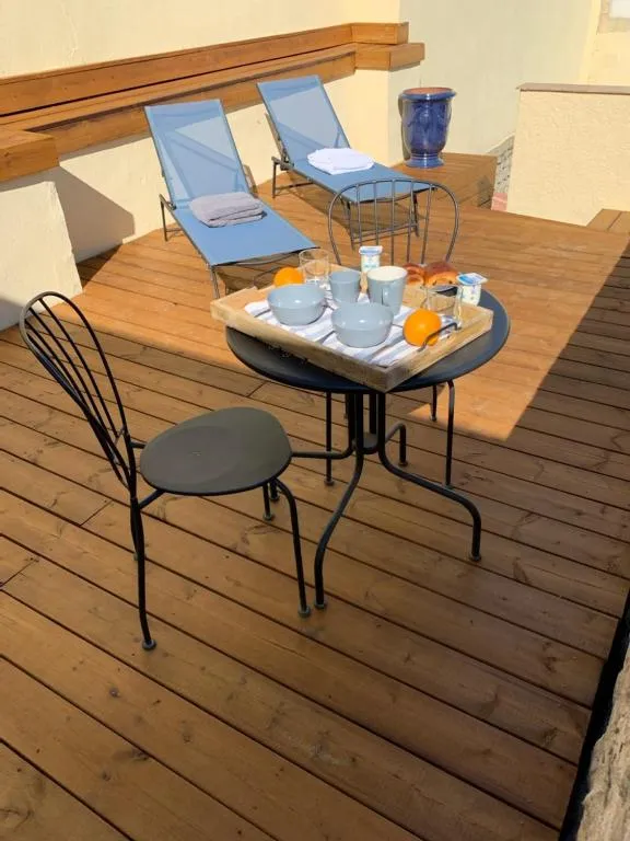 Maison d'hôtes jacuzzi de Bernis, gîte avec spa à Bernis - photo 3 sur 12