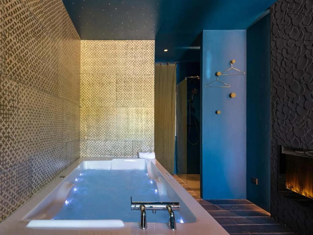 Maison Le Crépuscule, gîte avec spa à L'Isle-sur-la-Sorgue - photo 3 sur 10
