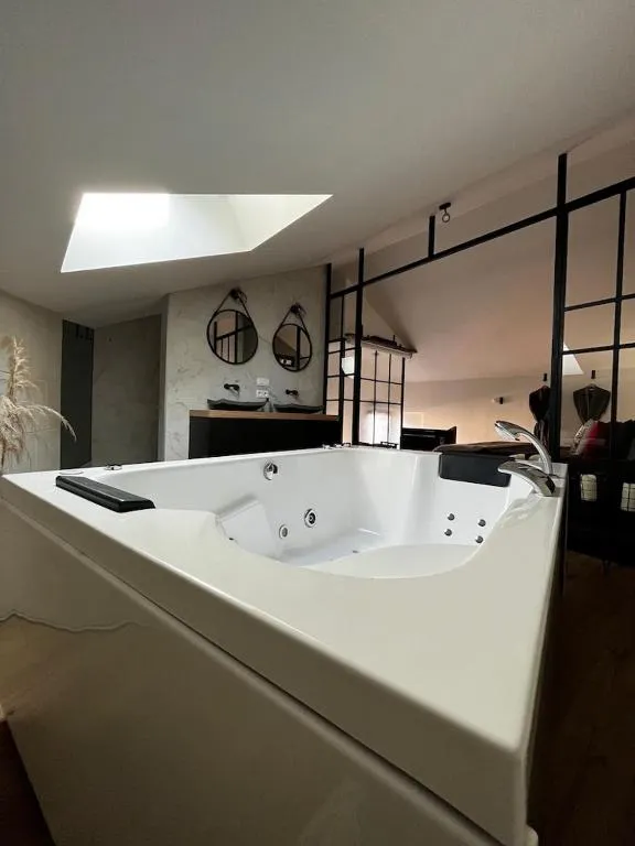 Maison Le Maréchal, gîte avec spa à Saumur - photo 3 sur 12