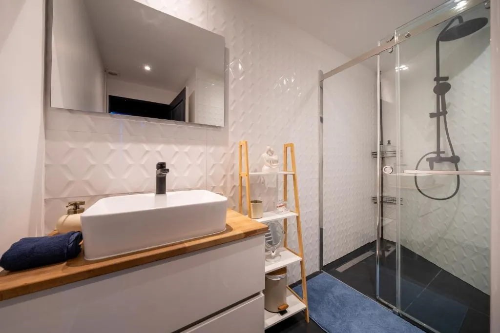 Maison Luxuria, gîte avec spa à Avignon - photo 3 sur 12