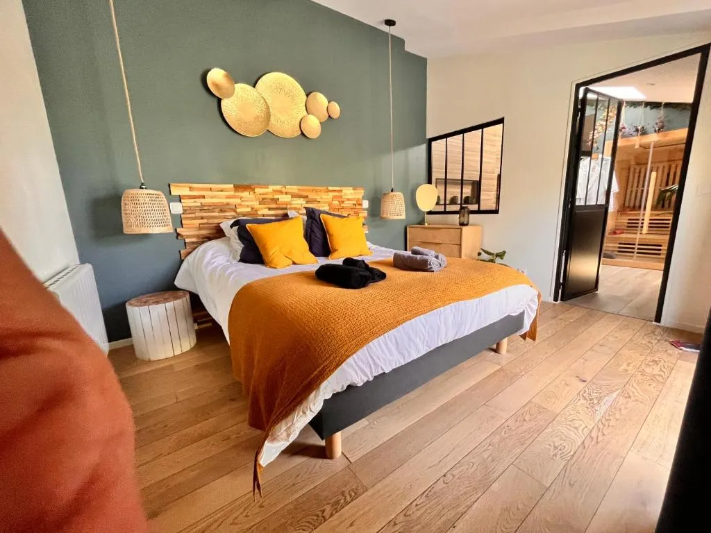Maison sauna et balnéo Saint-Jean, gîte avec spa à Saint-Jean-de-la-Neuville - photo 2 sur 11