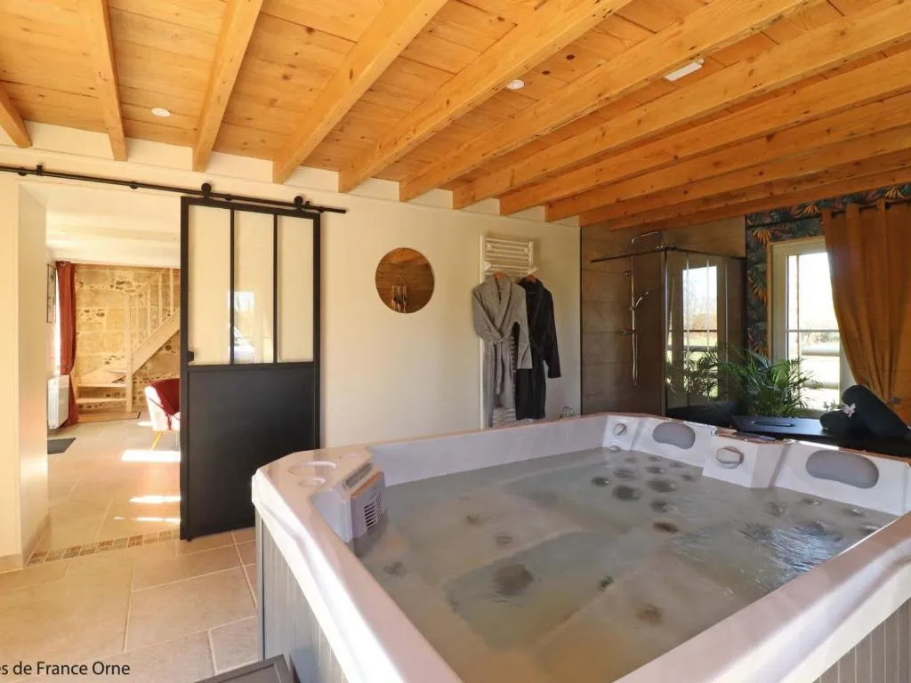 Maison spa de la Haute Jaunière - Gîte avec jardin privatif (Neuville-sur-Touques, Orne)