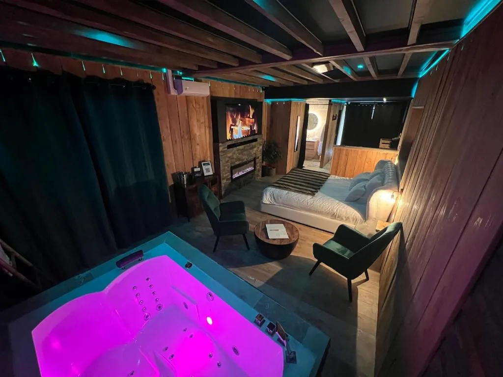 Nature et Jacuzzi, gîte avec spa à Faverolles - photo 2 sur 12