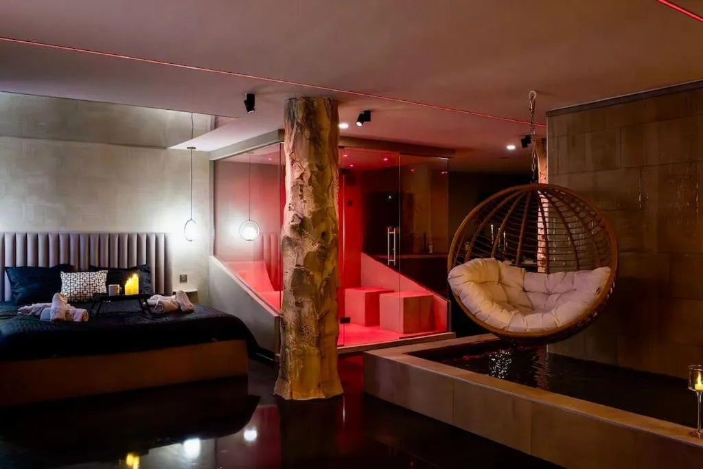 NUXIA Suites & Spa, gîte avec spa à Bagnols-sur-Cèze - photo 2 sur 11