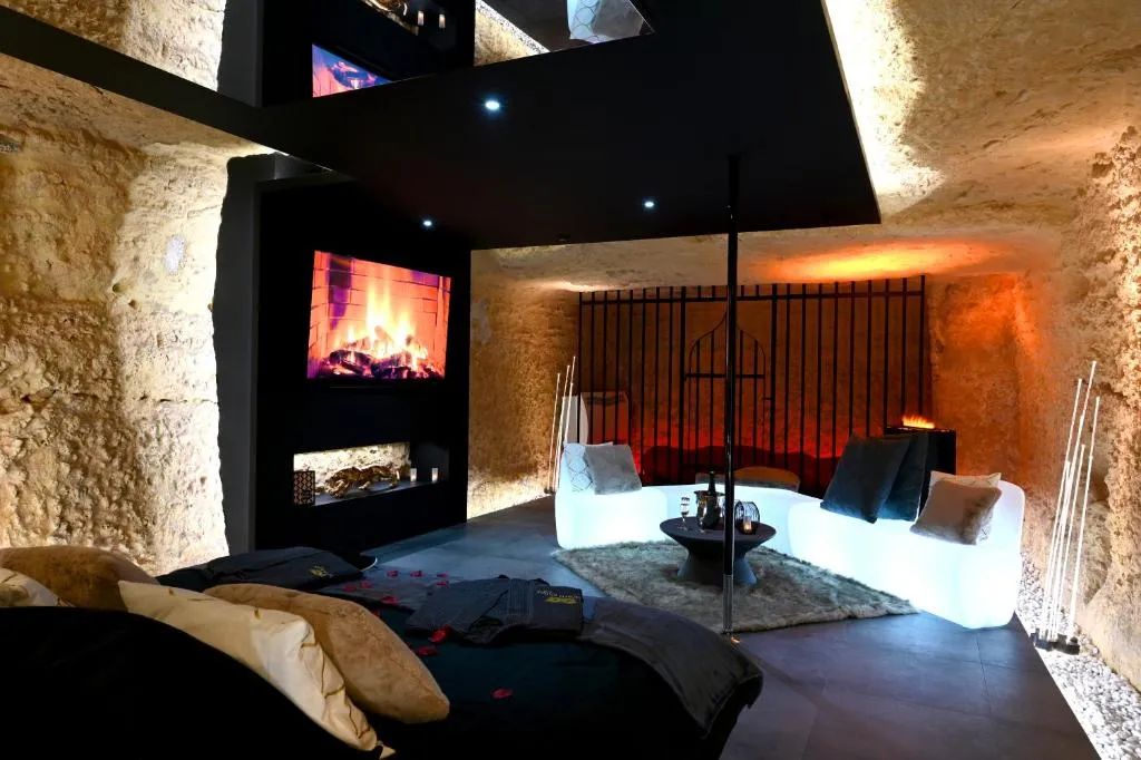 OMIRA Nuits d'exception, gîte avec spa à Tours - photo 2 sur 11