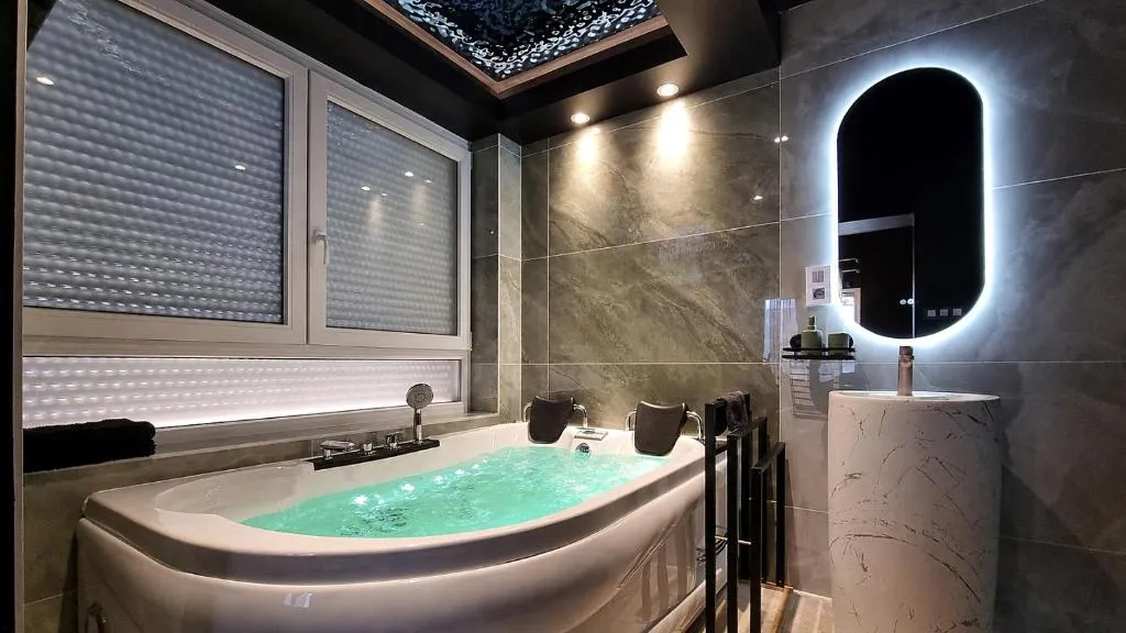 ORM Détente et Balnéo, gîte avec spa à Colmar - photo 3 sur 12