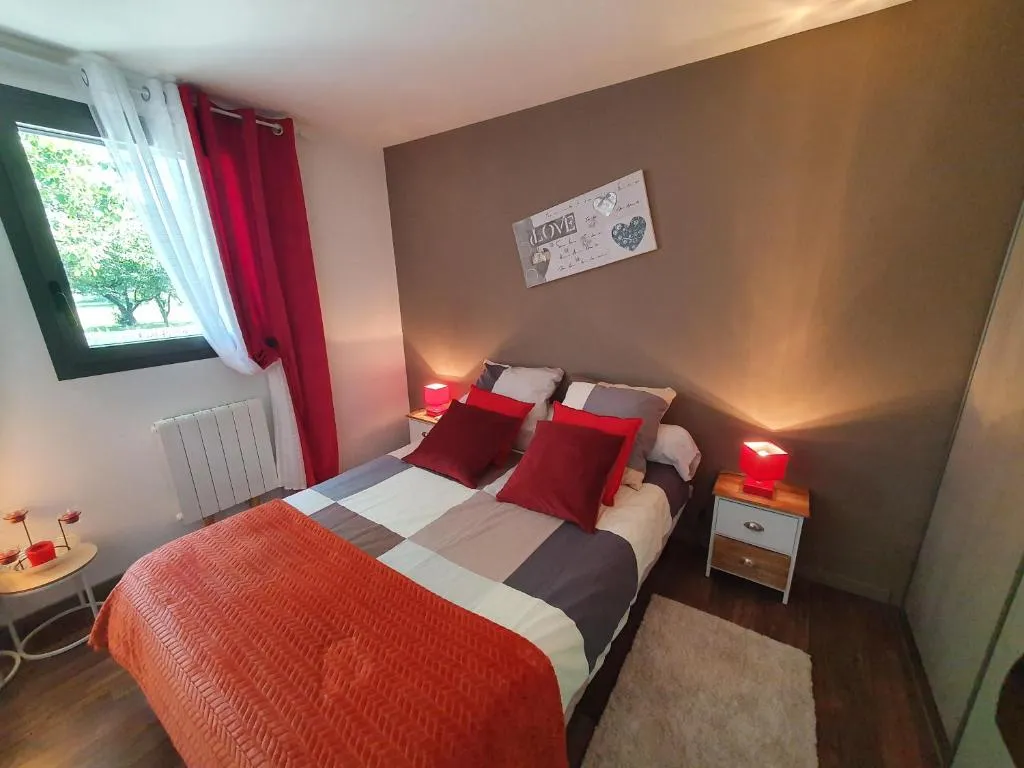 Parenthèse Bien-Être, gîte avec spa à Le Pouzin - photo 2 sur 12