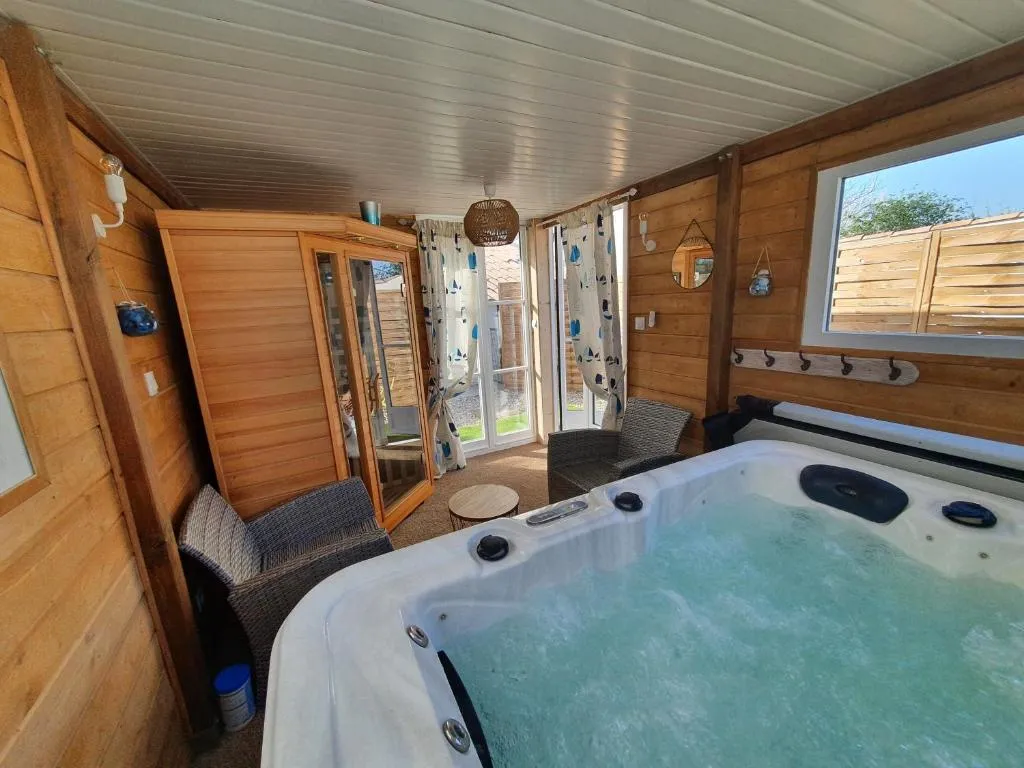 Parenthèse Bien-Être, gîte avec spa à Le Pouzin - photo 3 sur 12