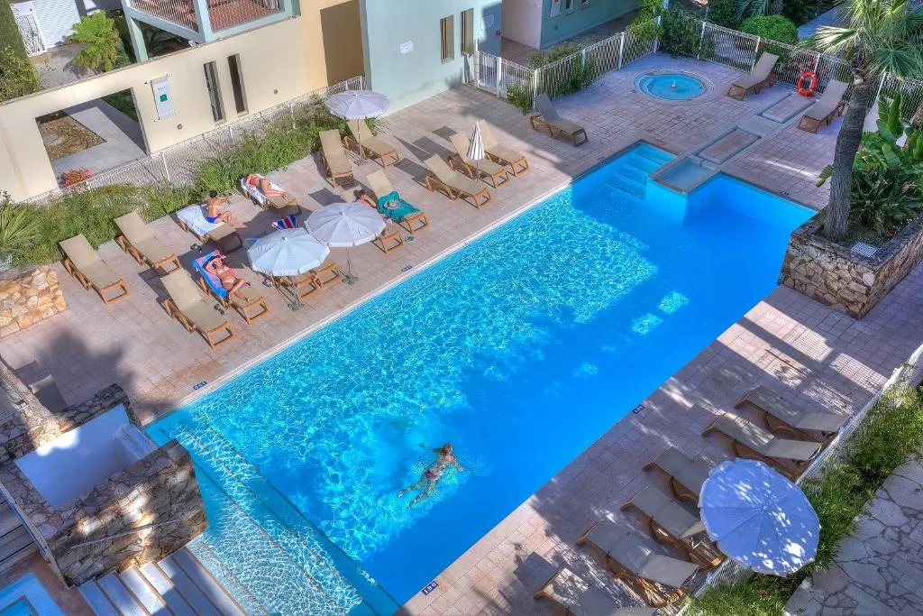 Penthouse vue mer d'Antibes, gîte avec spa à Antibes - photo 2 sur 10