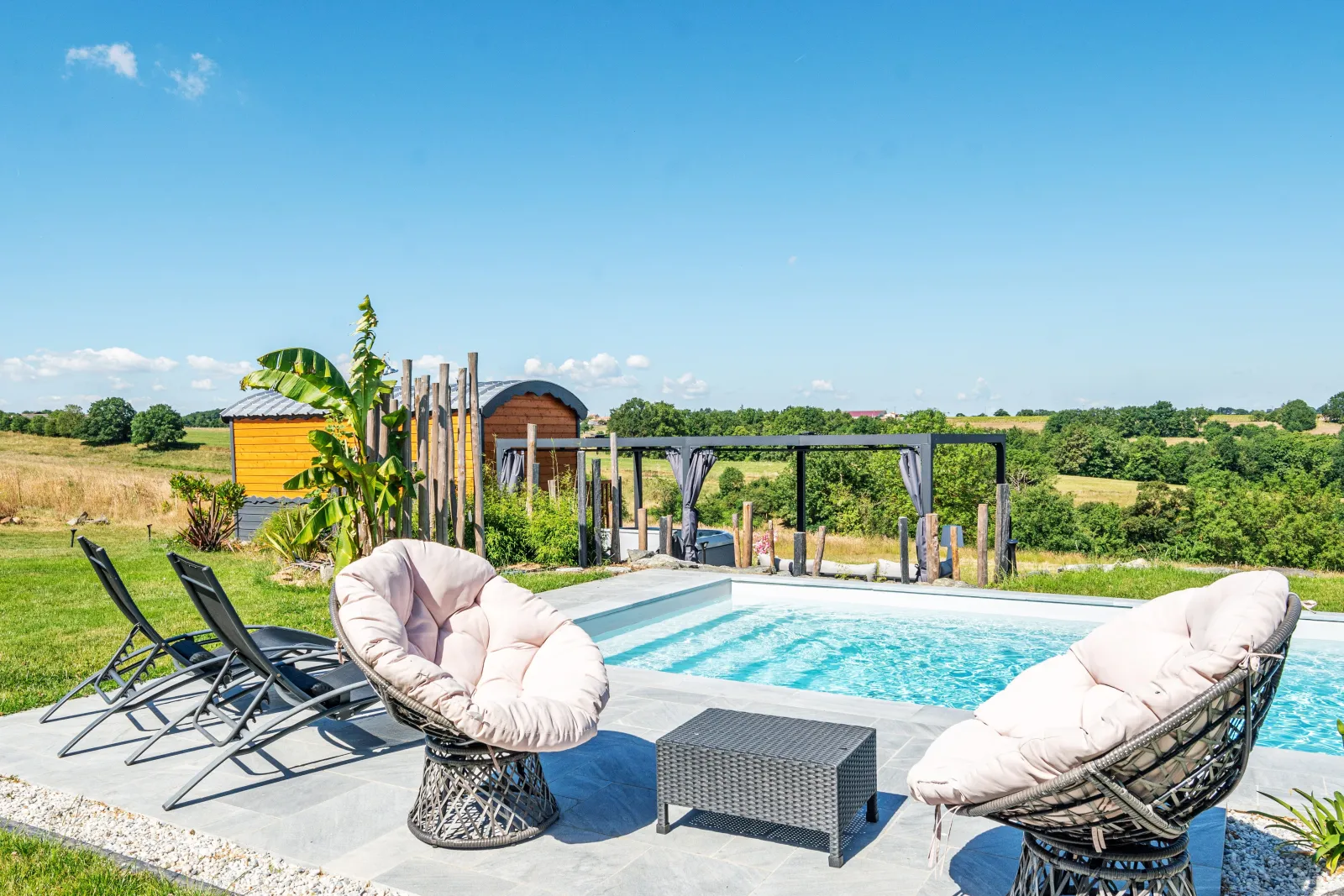 Roulotte Spa Kamadéva - Cath & Sens (Divatte-sur-Loire, Loire-Atlantique)