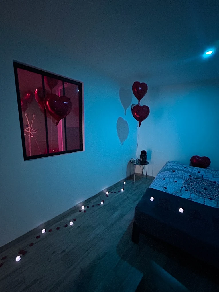 Spa Privatif R'spire, love room à Conflans-Sainte-Honorine - photo 2 sur 7