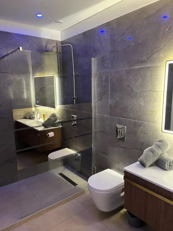 Secret et Jacuzzi, gîte avec spa à Vienne - photo 3 sur 12