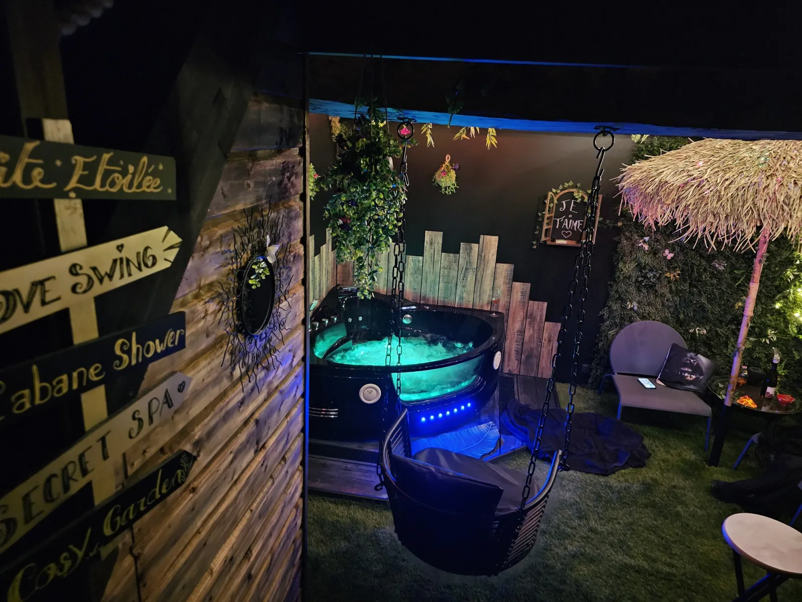 Secret Love Garden - Loveroom n'spa (Soleymieu, Isère)