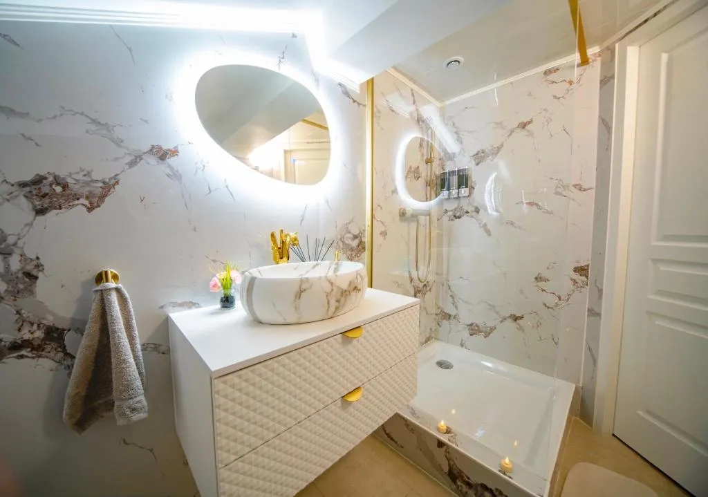Serenity Suite, gîte avec spa à Montbéliard - photo 3 sur 12