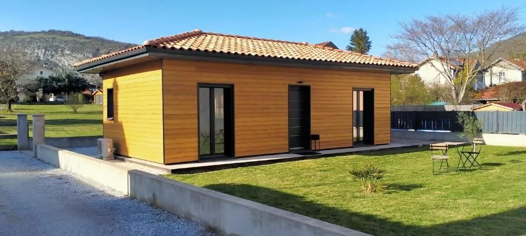Spa du Verger de Firmin - Chalet avec jacuzzi intérieur privé (Foix, Ariège)