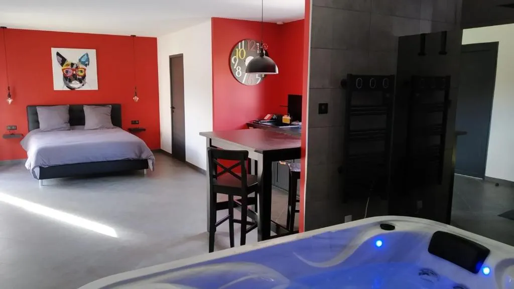 Spa du Verger de Firmin, gîte avec spa à Foix - photo 2 sur 8