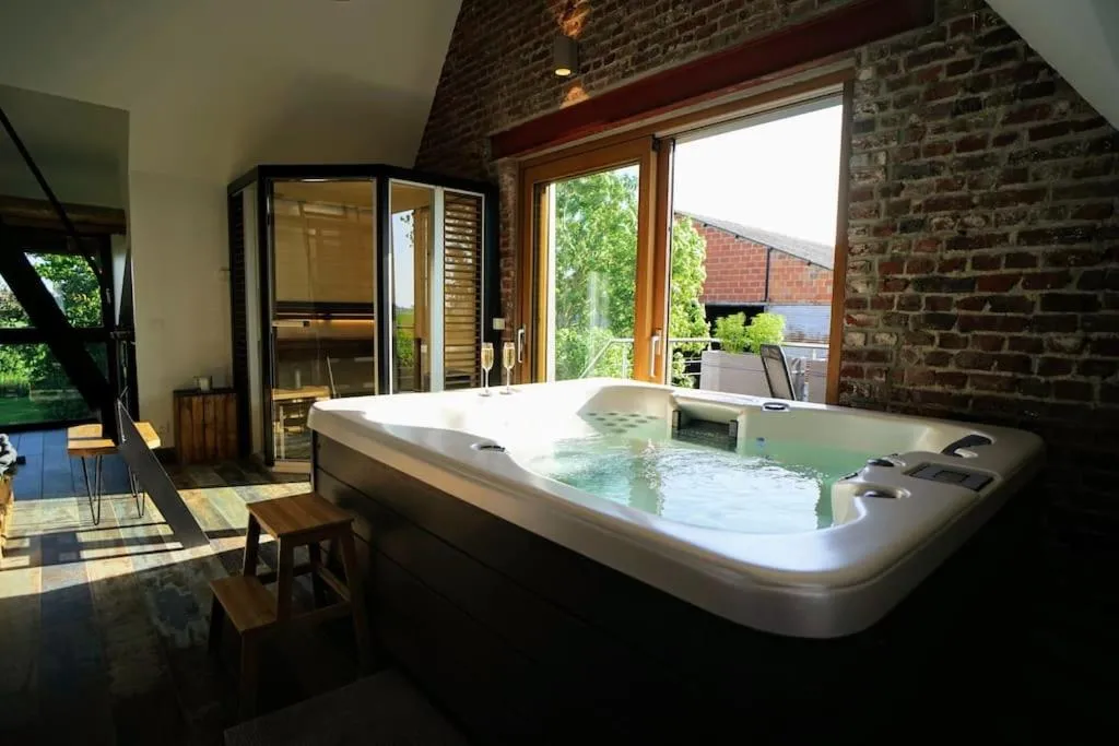 Spa privatif à la ferme, gîte avec spa à Bois-Grenier - photo 3 sur 12