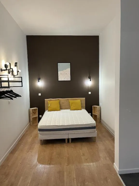 Studio balnéo Wilson 2, gîte avec spa à Calais - photo 2 sur 12