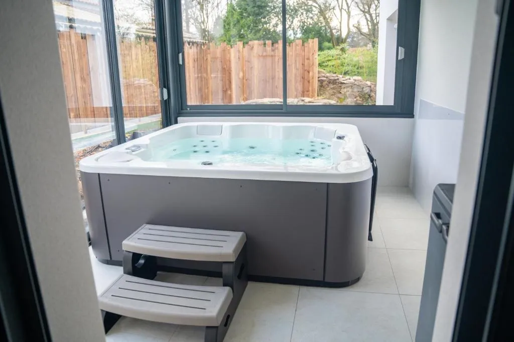 Studio Bulle de Vertou - Jacuzzi privé et jardin près de Nantes (Vertou, Loire-Atlantique)