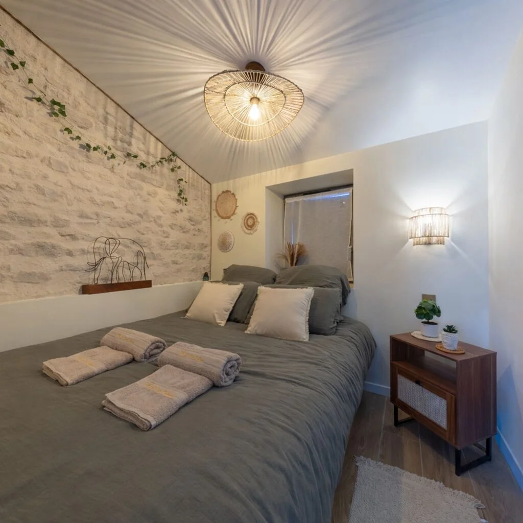 Suite Bali et Balnéo, gîte avec spa à La Tranche-sur-Mer - photo 2 sur 11