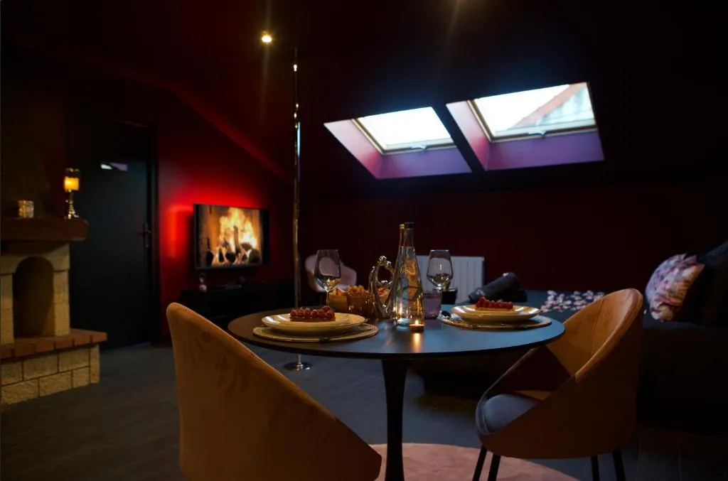 Suite Balnéo de La Ville-du-Bois, gîte avec spa à La Ville-du-Bois - photo 3 sur 12