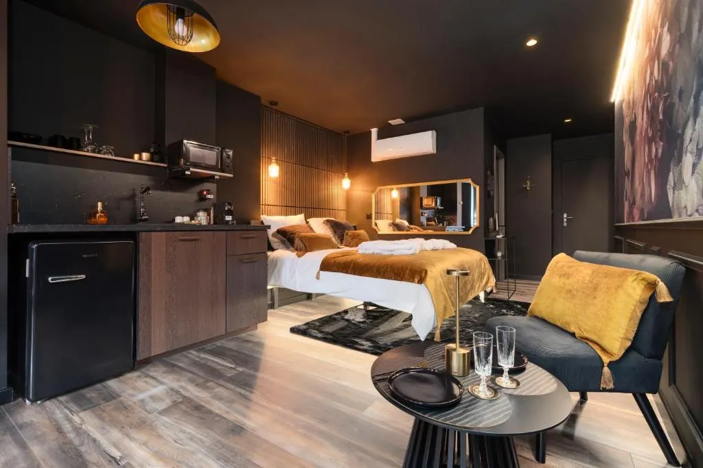 Suite balnéo du boulevard Joffre, gîte avec spa à Nancy - photo 2 sur 12