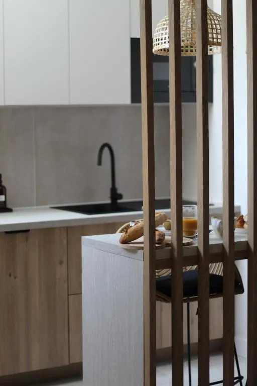 Suite Banjar-Luxe, gîte avec spa à Saint-Aubin-d'Aubigné - photo 3 sur 12