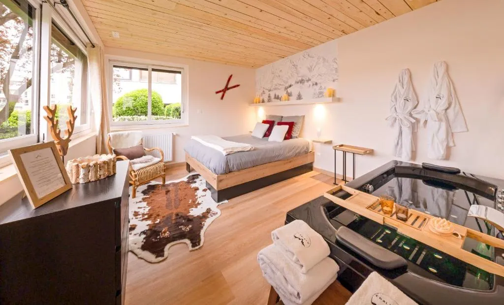 Suite Chalet K, gîte avec spa à Saint-Chamond - photo 2 sur 12