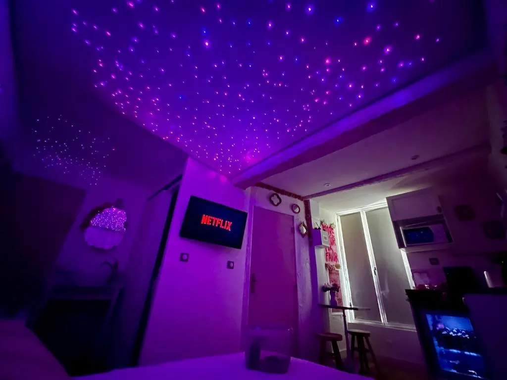 Suite Ciel Étoilé, love room à Pézenas - photo 3 sur 12
