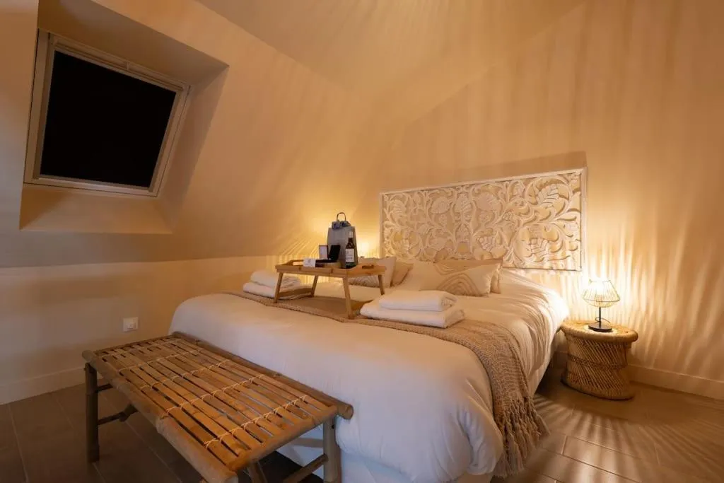 Suite Coachella d'Ivry, gîte avec spa à Ivry-sur-Seine - photo 2 sur 12
