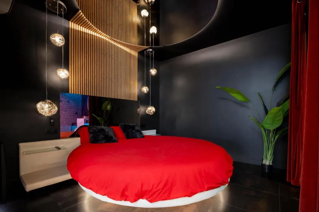 Suite de la Cave Voûtée, gîte avec spa à Bordeaux - photo 2 sur 12