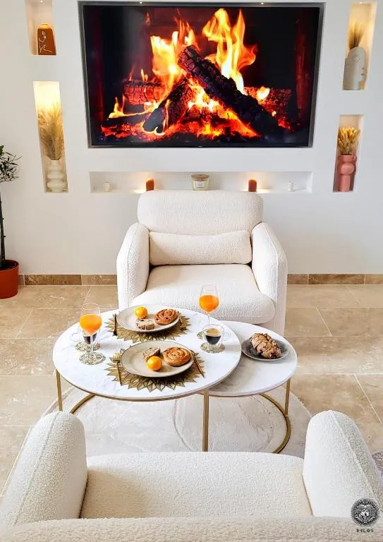 Suite Delos et son jacuzzi, gîte avec spa à Quimper - photo 2 sur 4