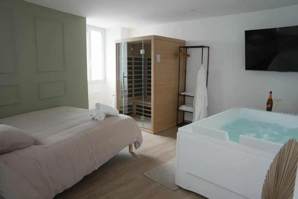 Suite Détente Spa et Sauna, gîte avec spa à Étampes - photo 3 sur 12