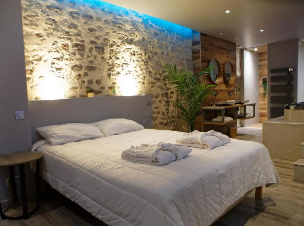 Suite Dolcevita Spa, gîte avec spa à Besançon - photo 2 sur 12