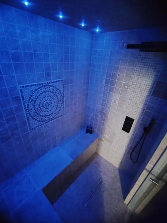 Suite Hammam You&Me, gîte avec spa à Roquevaire - photo 3 sur 12