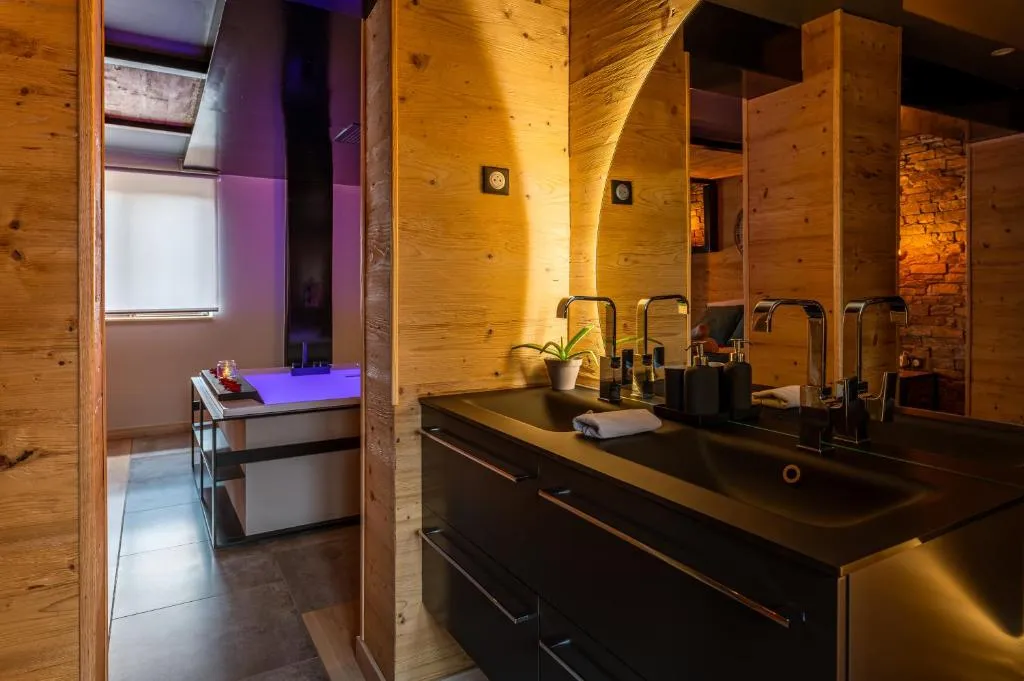 Suite Industrielle Spa Privatif, gîte avec spa à Bischoffsheim - photo 2 sur 12